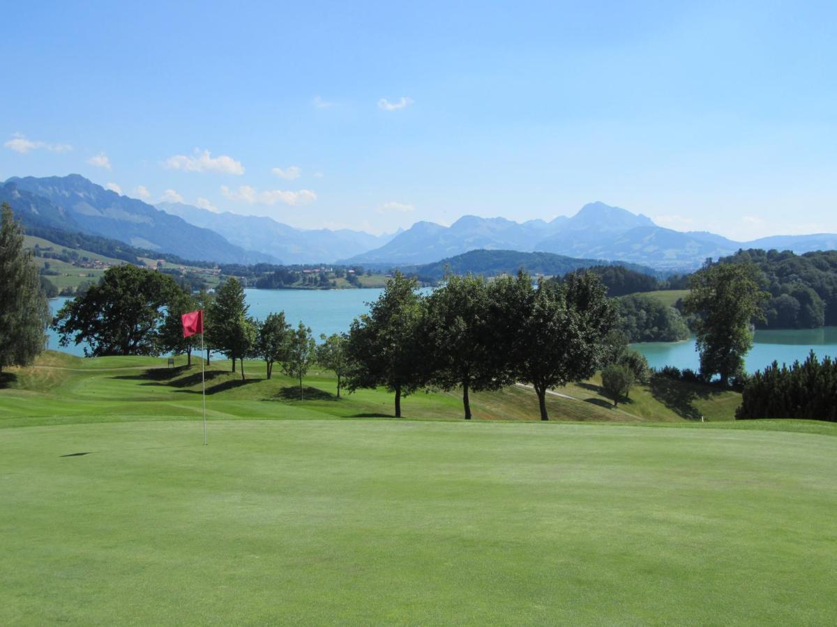 Golf De La Gruyere Hotel Pont-la-Ville Eksteriør billede